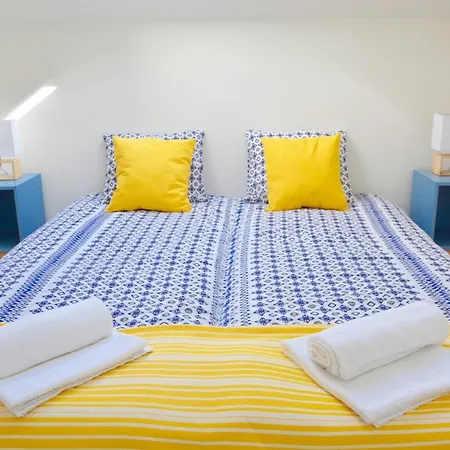 Tranquility - Downtown Apartment