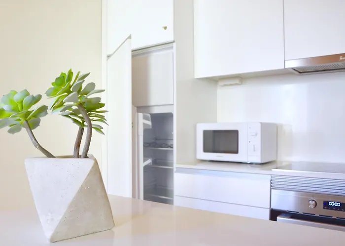 Tranquility - Downtown Apartment *